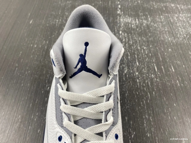 3 CT8532-140 Midnight Navy Jordan Air 0717
